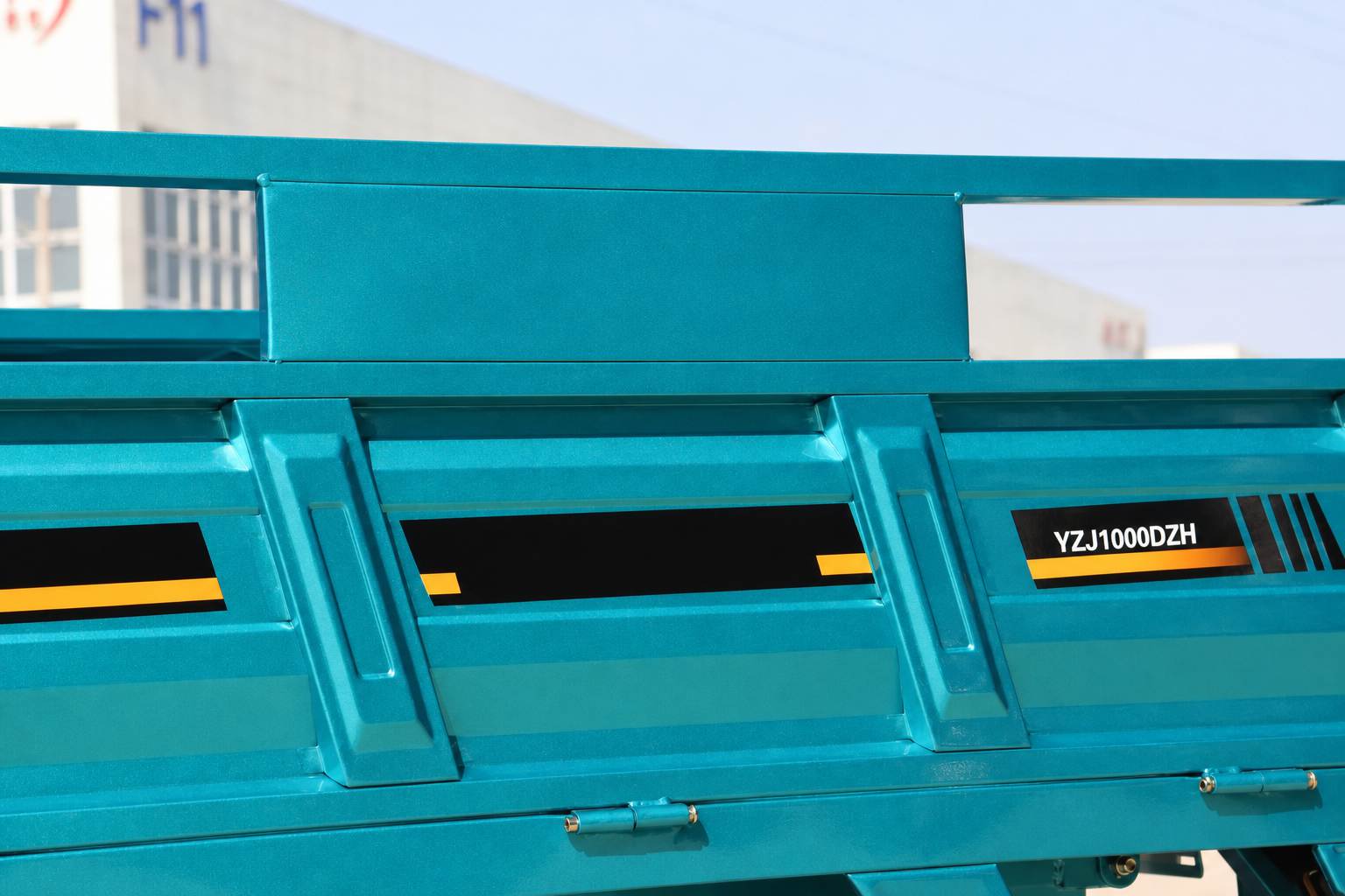 Heavy-Duty Electric Cargo Tricycle | 1000W Three-Wheel Utility Vehicle | Farm, Delivery & Commercial Heavy-Duty Electric Cargo Tricycle | 1000W Three-Wheel Utility Vehicle | Farm, Delivery & Commercial