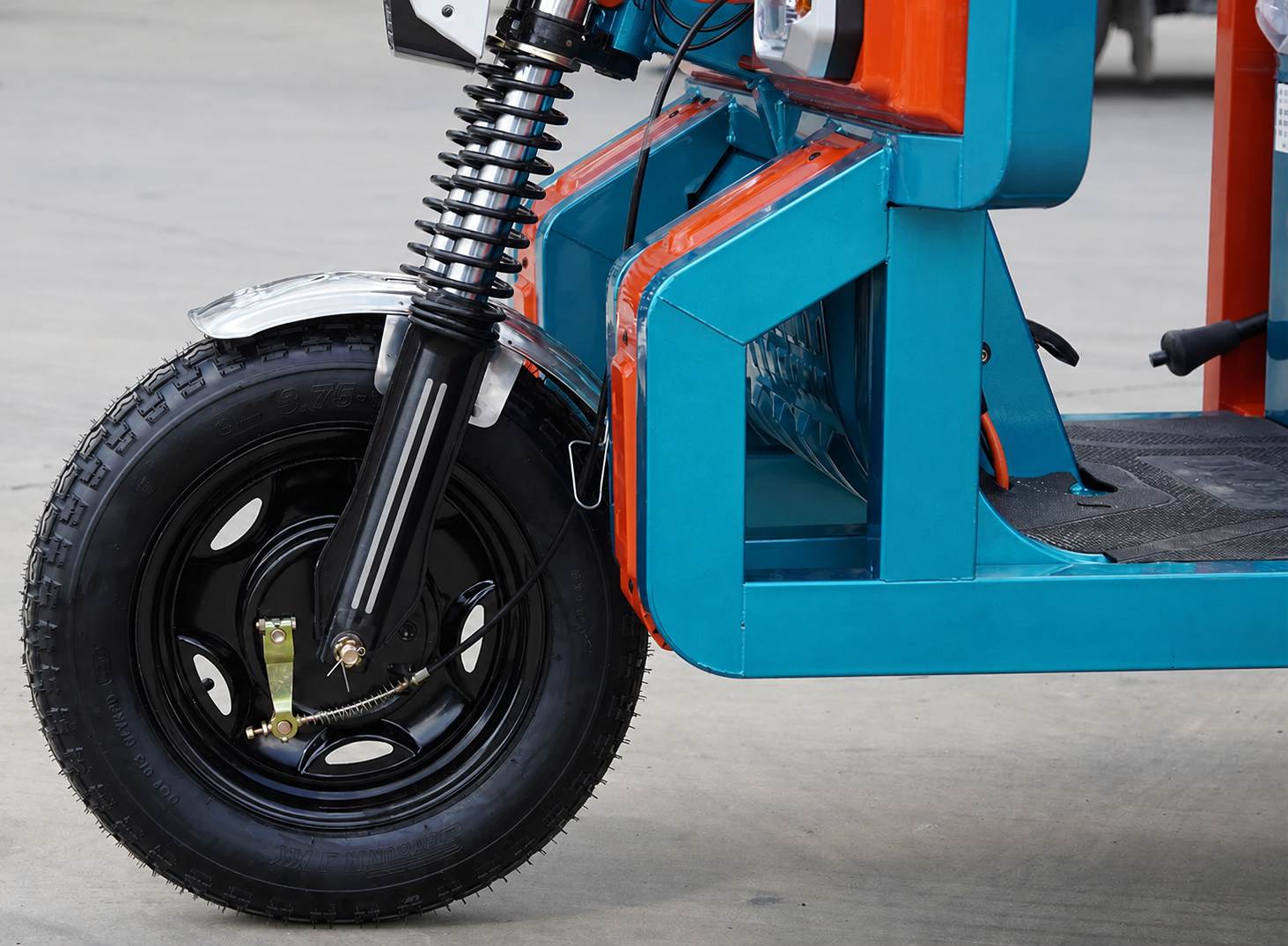 Electric Cargo Tricycle | 1200W Heavy-Duty Three-Wheel Utility Vehicle | Hydraulic Dump Electric Cargo Tricycle | 1200W Heavy-Duty Three-Wheel Utility Vehicle | Hydraulic Dump